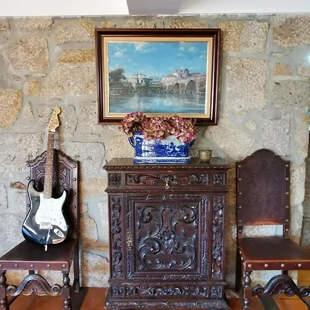 Casa De - *